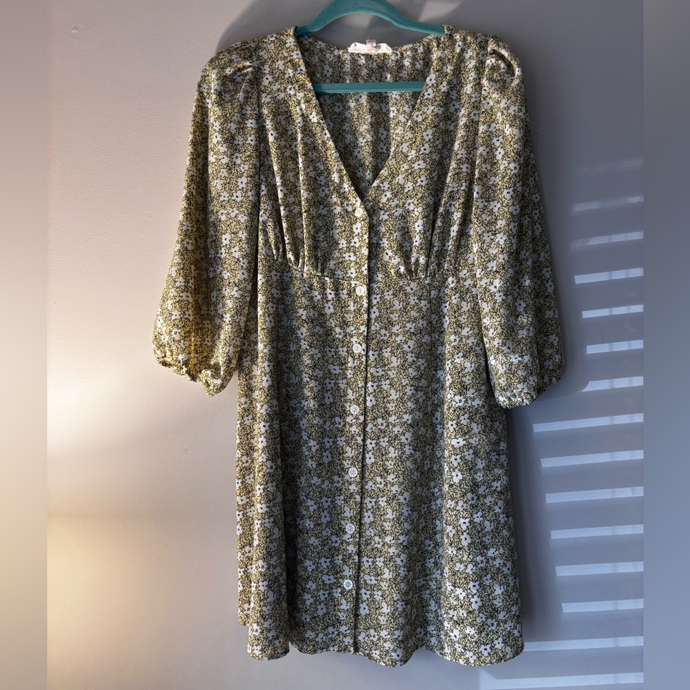 Bebop Yellow Floral Button Down Dress Size Medium